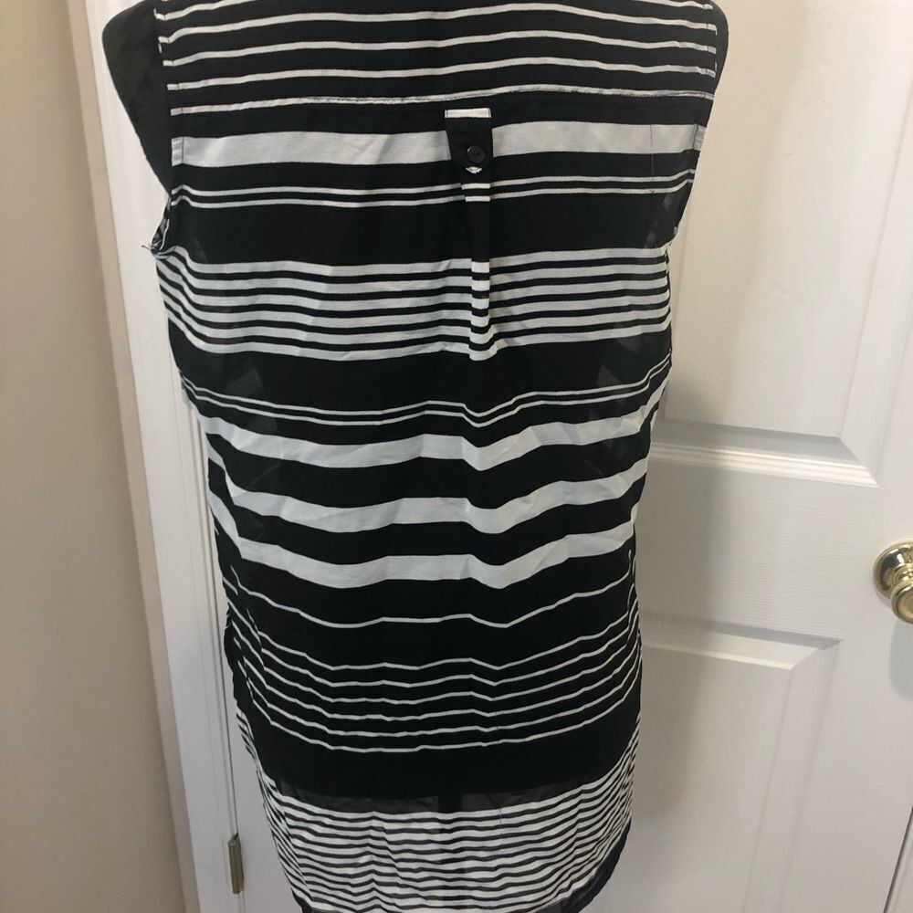 Live 4 Truth black and white sleeveless sheer top - Picture 3 of 7
